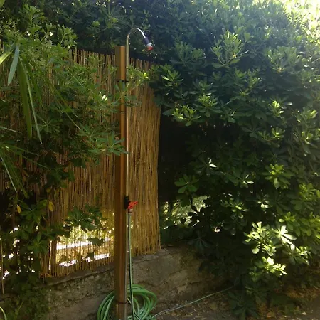 Daire Quiet Garden Liberation Parking *